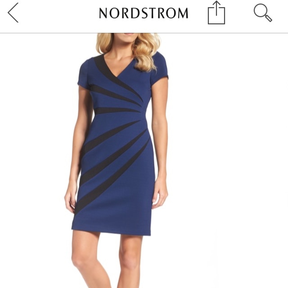 Adrianna Papell V-Neck Sheath